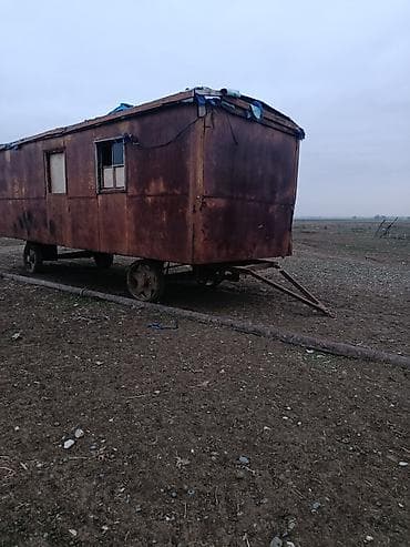 bakida kantener satisi: Sökülüb-yığıla bilən təkərli vaqon-konteyner - Konstruksiya: metal — 3