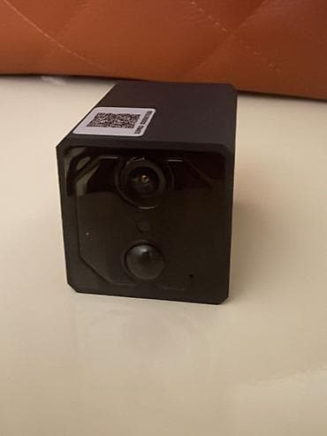 micro card: Ağıllı təhlükəsizlik kamerası – Wi‑Fi dəstəkli, kubik dizayn - — 2