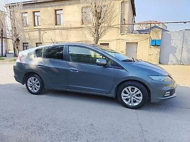 uaz satiram: Honda Insight hibrid hetçbek taksiye buraxilisi var - Gövdə: 5 qapılı — 7