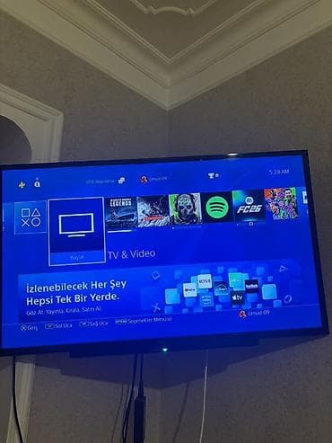 Salam ps4 slim satılır gəşəy vəziyəttədi səssiz işdiyir necə ildi