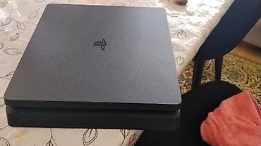 Sony PlayStation 4 Slim oyun konsolu içinde 16 oyun var Xüsusiyyətlər
