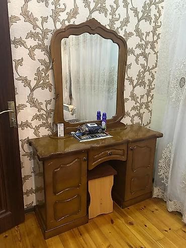 Qonaq otağı üçün, İşlənmiş, Açılan, Dördbucaq masa