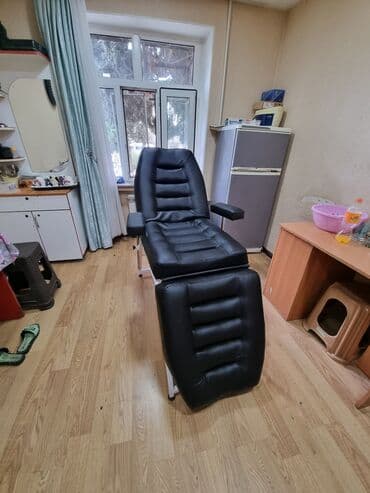 Yeni, Kosmetoloji kuşetka, Qatlanan, rəng - Qara lalafo.az -da Yeni, Kosmetoloji kuşetka, Qatlanan, rəng - Qara