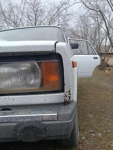 balaxanı heyet evleri: VAZ (LADA) 2107: 0.3 l | 1997 il 9 km Sedan — 5