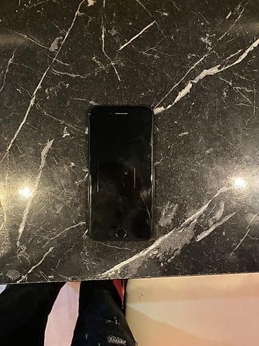IPhone SE 2020, 64 GB, Qara, Barmaq izi
