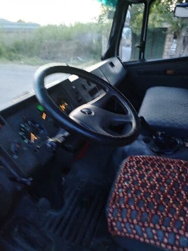 сапог мерс грузовой: Mercedes-Benz : 4 л | 1996 г. Универсал — 4