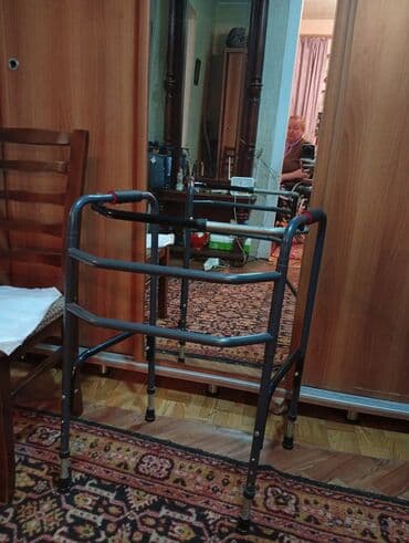 Yerimək üçün arabalar, çəliklər, əsalar, rollatorlar: Yenidir,ходунки — 1