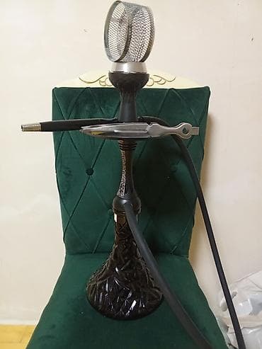 Şişə nərgilə dəsti - Zərif naxışlı qara şüşə kolba, sabit və ağır