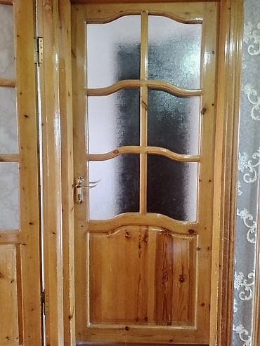 2107 qapi: Taxta iç otaq qapısı - Material: təbii ağac (şam tipli), laklı səth - — 1