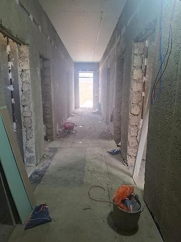 nizami metrosunda satilan evler: 5 otaqlı, 136 kv. m, Kredit yoxdur, Orta təmir — 3