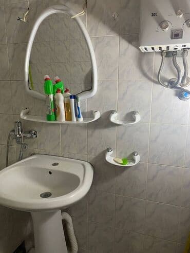 8 mikrorayon: Binəqədi rayonu,9 MKR,Zərifə göz xəstəxanası ilə üzbəüz,9 — 5