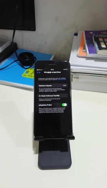 iphone 7 islenmis: IPhone 8, 64 GB, Midnight, Barmaq izi — 1