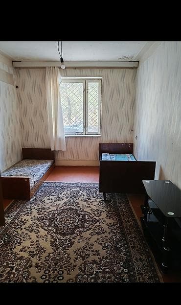 Kirayə mənzillər: 3 otaqlı mənzil – geniş planlı və işıqlı Xüsusiyyətlər: - 3 ayrı — 2