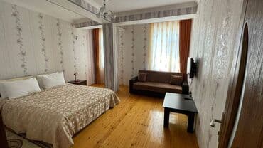 əhmədlidə kirayə: 5/3 yeni tikili binada mənzillər kirayə verilir Ünvan NZS piyvə — 2