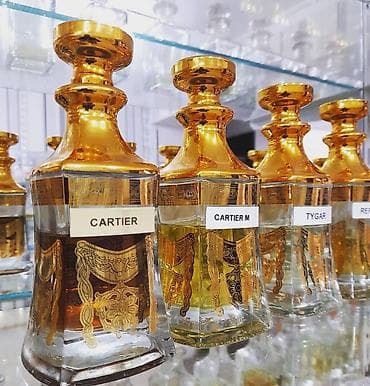 Mehsur parfumeriya firmasinin resmi numayendeliyine satici