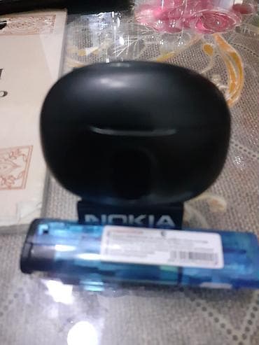 mp3 fm modulator: Nokia TWS simsiz qulaqlıq - Dizayn: Qara rəngli kompakt şarj qutusu — 1