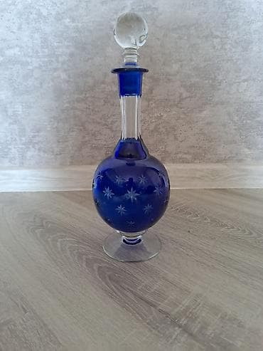 gul qabı: Bir vaza — 1