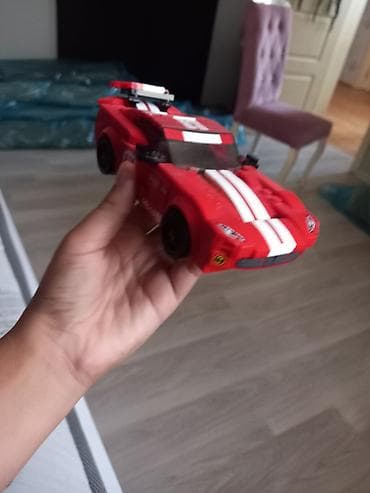 maraqli oyuncaqlar: LEGO tərzində yığılan Porsche yarış avtomobili modeli. Oyuncaq qara və — 5