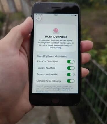 Lexus: IPhone SE 2020, 256 GB, Qara, Barmaq izi — 2