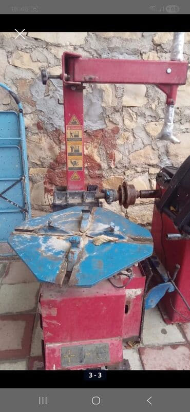 Konteynerlər: Avtomobil şinlərinin sökülüb-taxılması üçün şin dəyişmə aparatı - — 2