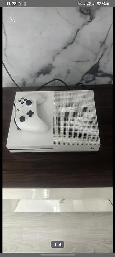 printer rengli: Xbox One S oyun konsolu - Rəng: ağ - Komplekt: 2 ədəd orijinal pult - — 2