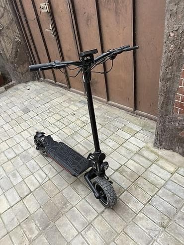 cd disk: Kugo g2 Pro 4-5ayn skuteridi cəmi 400km sürülüb 1800azna alınıb real — 2