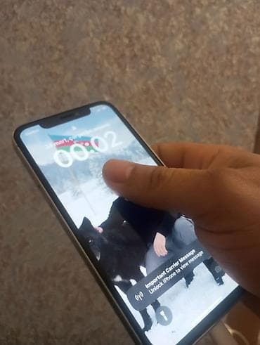 ikinci el 12 pro: IPhone 15 Pro, 64 GB, Matte Midnight Green — 1