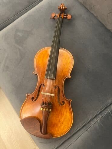 skripka 4 4: Skripka dəsti - 4/4 ölçülü skripka (tam ölçü). Qızılı-qəhvəyi lütye — 8
