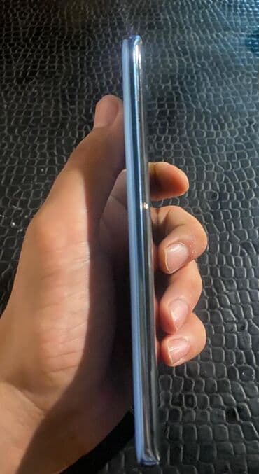 телефон флай металлический корпус: Məhsul: Smartfon (göy-gümüş rəng tonunda, parlaq yan çərçivə) — 1