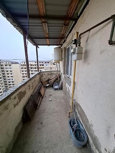 ecemide kiraye evler 2025: Xırdalanda 3 saylı məktəbin yanında. 13/13. Mansard 2 otaqlı Kirayə — 7