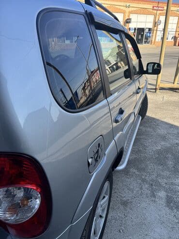 дом на колесах turbo az: Chevrolet Niva: 1.7 l | 2016 il 65 km Universal — 3