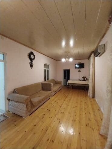 ev xacmaz: 3 otaqlı, 100 kv. m, Orta təmir — 2