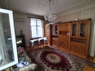 qaradag sahil ev satilir: Bakı, Bakıxanov qəs., 2 otaqlı, Köhnə tikili, m. Əhmədli, 55 kv. m — 3