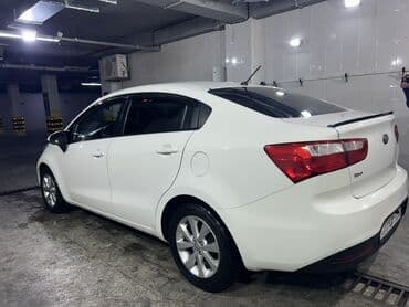 Kia Rio: 1.4 l | 2013 il Sedan lalafo.az -da Kia Rio: 1.4 l | 2013 il Sedan