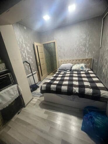 ipotekada olan evlerin satisi: Bakı, Köhnə Günəşli, 2 otaqlı, Köhnə tikili, m. Əhmədli, 43 kv. m — 3