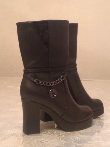 утепленные резиновые сапоги: Размер: 37.5, цвет - Черный, Б/у — 1