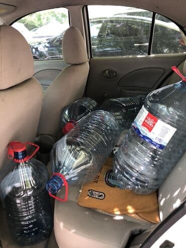 бутыль 12 литров: 19 Litrlik Su Qabları 1 ədədi 70 qəpiyə Satıram. Təmizdir. Maqazindən — 1