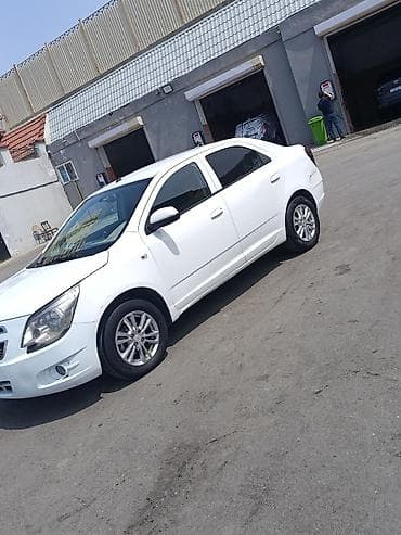 e 250 cdi: Chevrolet Cobalt: 1.5 l | 2022 il 200000 km Sedan — 3
