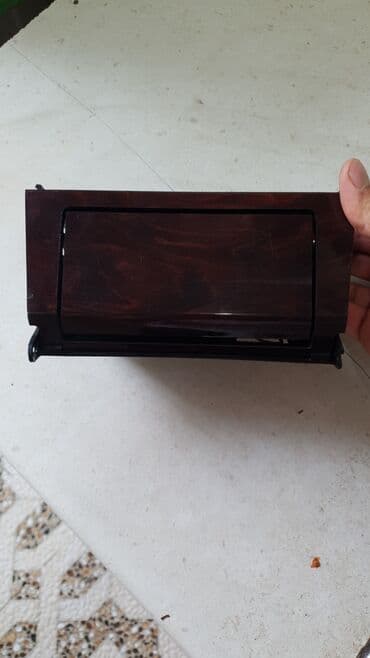 in ve yan: W202 külqabı — 1