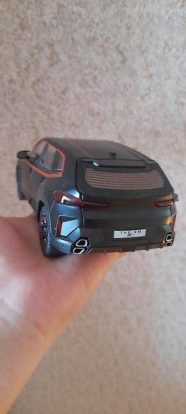 Bmw XM 1:24 Ölçü Label Model təzədir Hər yeri açılır səsləri işıqları — 2