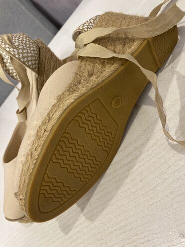 женские кроссовки на танкетке: YENIDIR. Bej rəngli qadın espadril sandal – platformalı və künc — 3