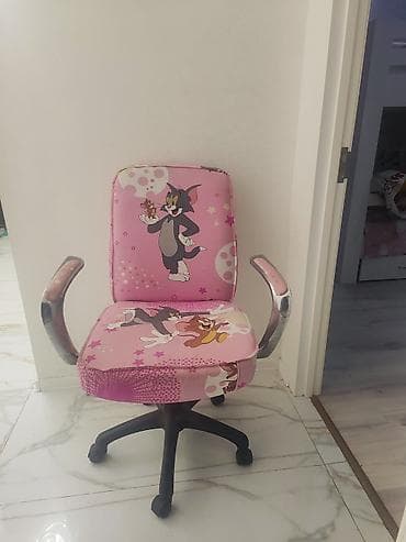 kreslo gence: Təcilli kocle əlaqədar evden çıxmalıdır .Qiyməti 20 m. Uşaq otağı üçün — 2