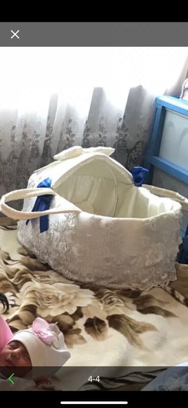 Besik.beshik.Usaq besiyi ag reng hem oglna hem qiza gedir yeni