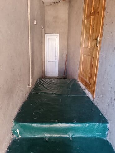 mingəçevir kirayə ev: Tecılı kirayə verilir.esyalidir,internetisuyu,işığı,qazı var.bine — 6