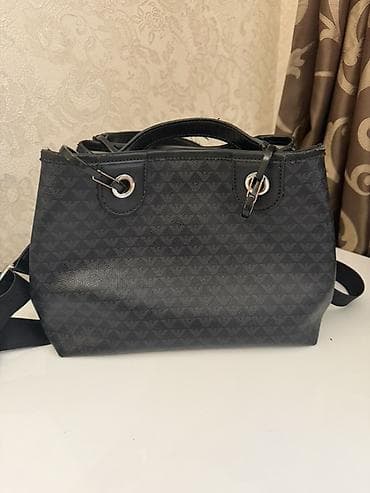 qara çanta: Emporio Armani qadın çantası - Rəng: qara - Dizayn: bütün səth — 3