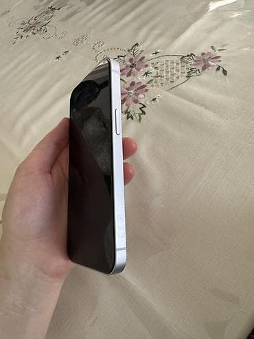 sade telfon: IPhone 14, 128 GB, Face ID — 1