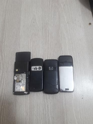 telefon qiyməti: Nokia E51, 16 GB, Düyməli — 3