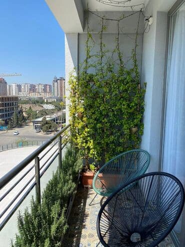 sabuncuda satılıq evler: 2 otaqlı, Yeni tikili, m. Qara Qarayev, 53 kv. m — 10