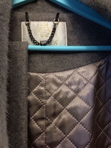 часы наручные бу: Palto, çox az geyinilib. Türkiyə malı. 270 manata alınıb. Ölçülər — 4