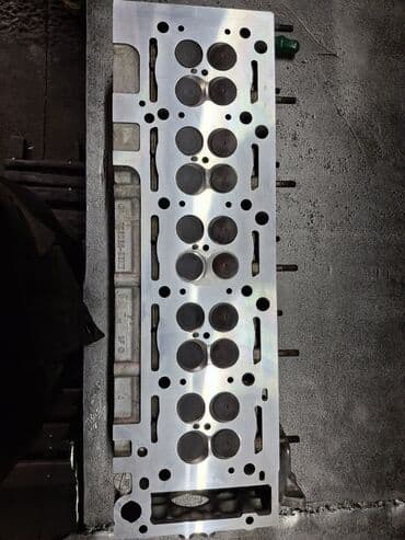 mator mersedes: Məhsul: Dizel mühərriki üçün silindr başlığı (5 silindr/20klapan — 2